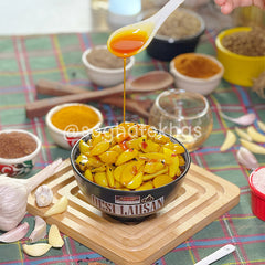 Desi Lahsan Pickle (Desi Lahsan Achar)