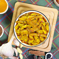 Moringa Lahsan Pickle سوہنجنا لہسن اچار