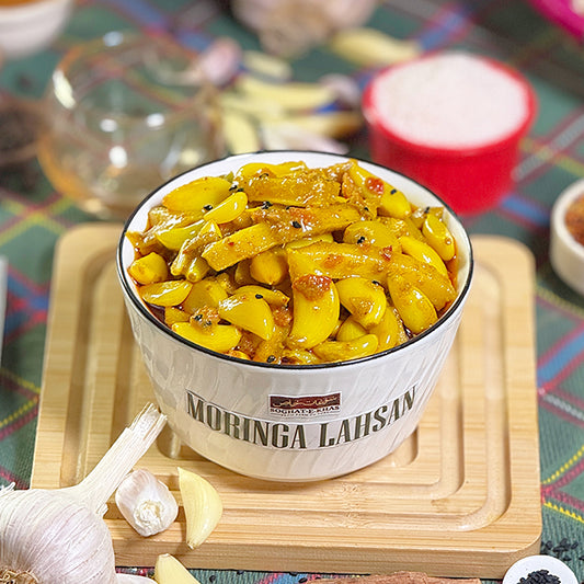 Moringa Lahsan Pickle سوہنجنا لہسن اچار