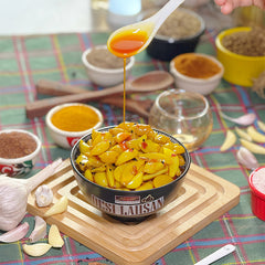 Desi Lahsan Pickle دیسی لہسن اچار